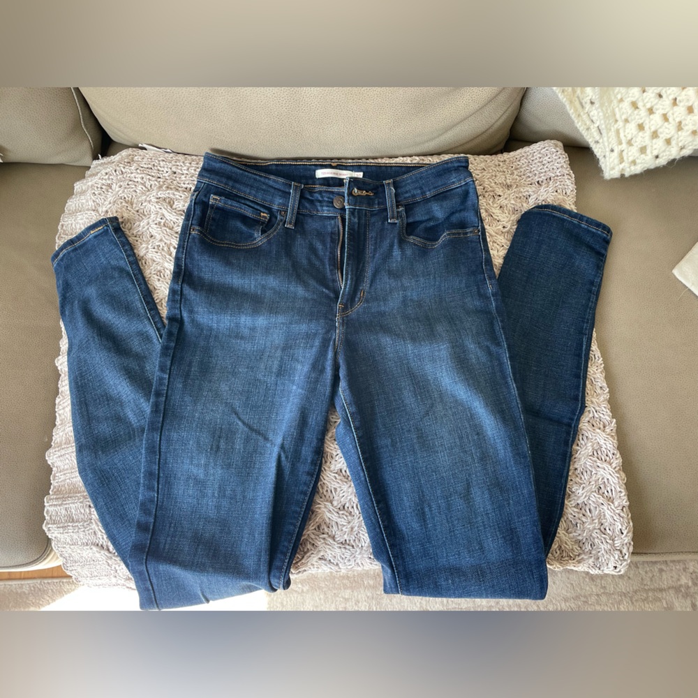 Levi high rise skinny jeans